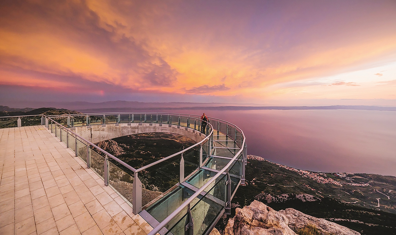 ZLATNA PLAKETA Degal Skywalk1